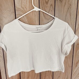 cropped tee